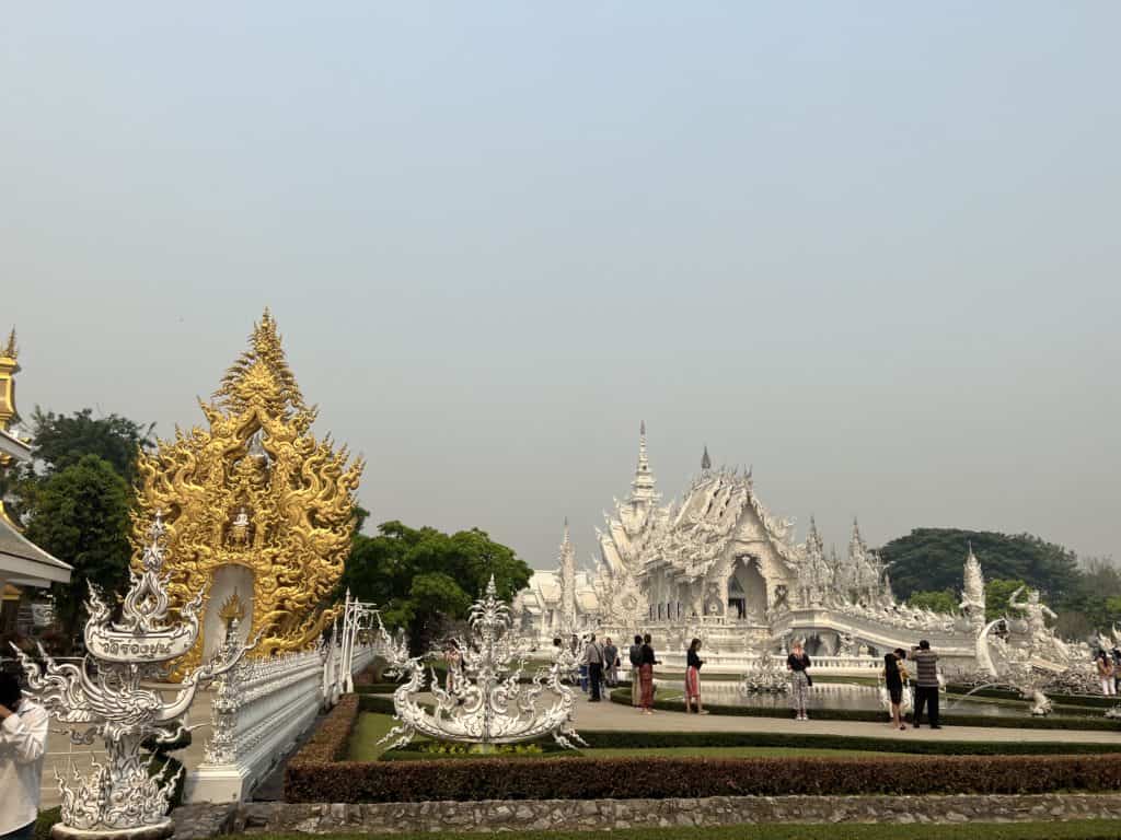 White Temple Chiang Rai Crowd